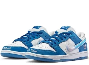 Nike SB Dunk Low Born x Raised